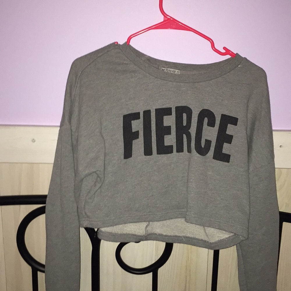 Cropped graphic sweatshirt